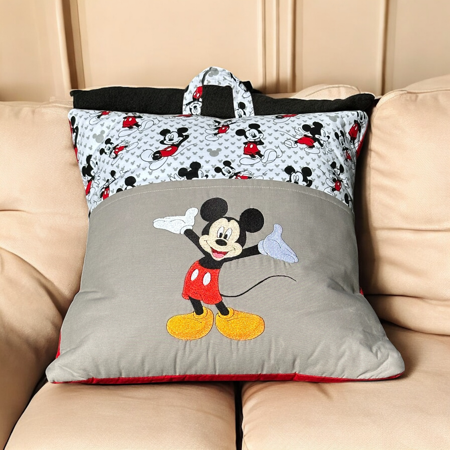 Handcrafted Reading Pillow - Mouse